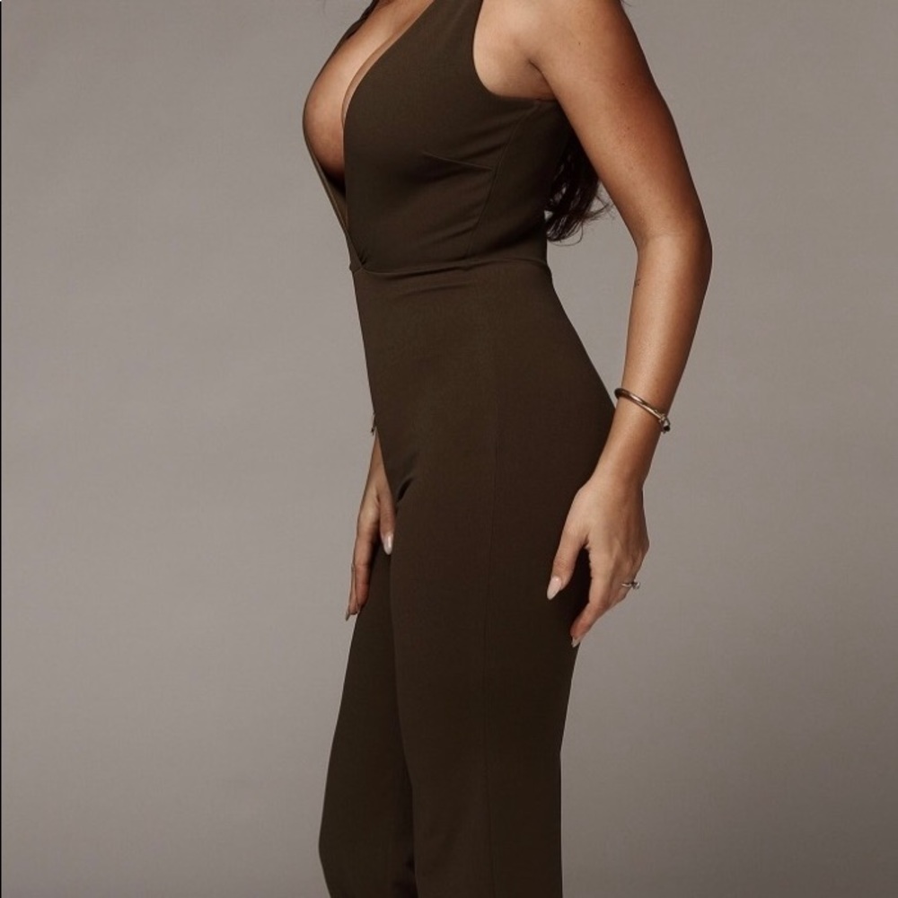 NWT JLUXLABEL Olive sexy jumpsuit - Picture 6 of 9